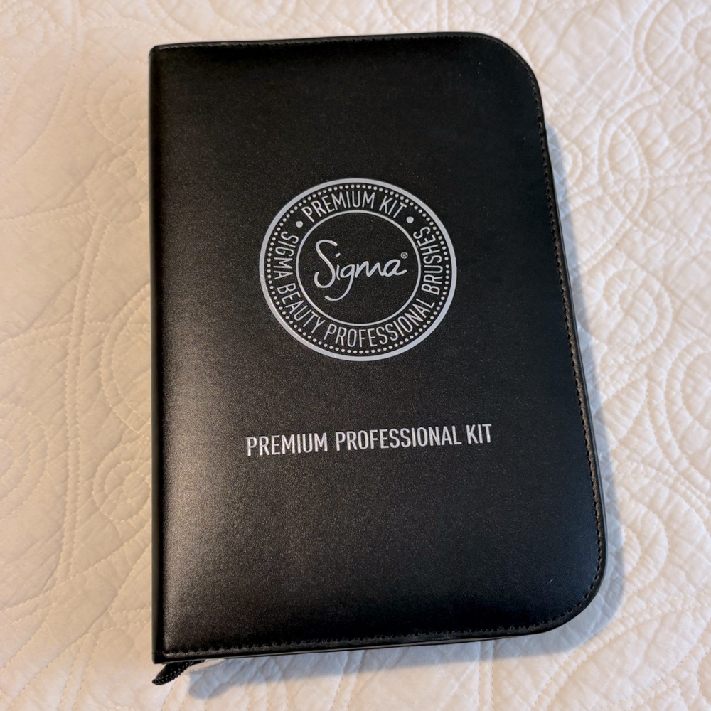 Sigma Beauty Premium Professional Kit - Black